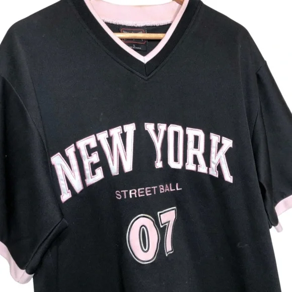 Vintage City Athletics New York Street‎ Ball Jersey Black V-Neck Women's Large - Picture 6 of 16